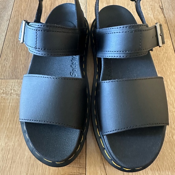 {NEW} DR. MARTENS Voss Women’s Leather Strap Sandals - Picture 6 of 11